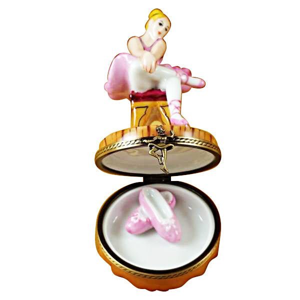 Blond Hair Ballerina with Toe Shoes - Beautiful Ballet Doll