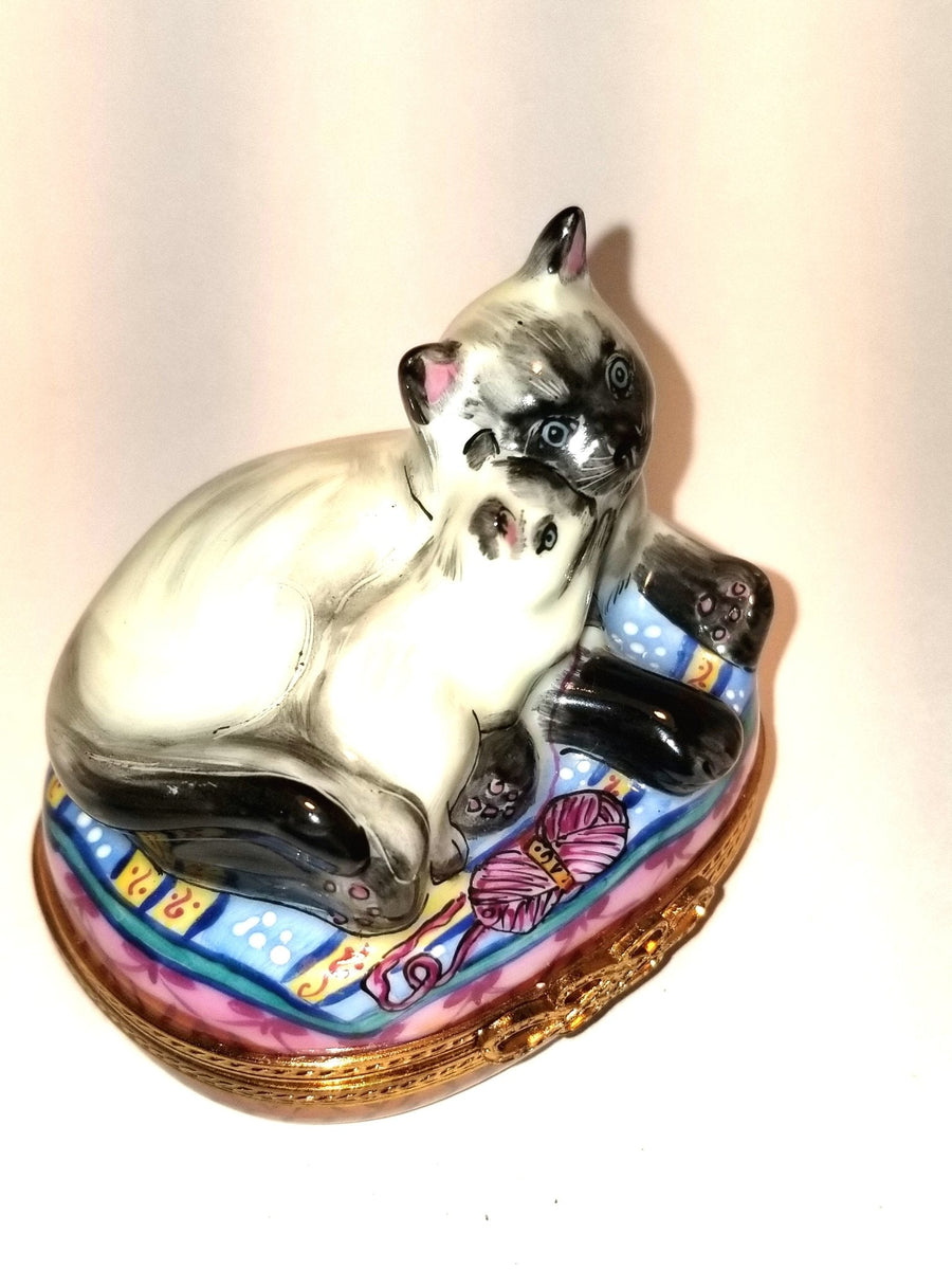 Siamese Cat and Kitten Limited Edition Figurine