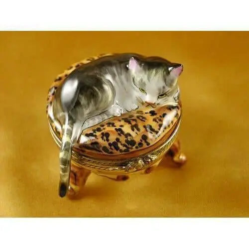 Collectible Cat Trinket Box: Hand-Painted Limoges Figurines