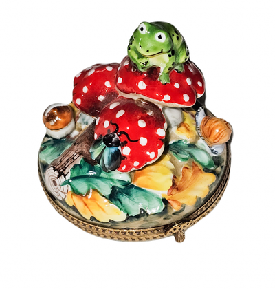 Frog on Whimsical Mushrooms Box Porcelain Limoges frog French Trinket Box