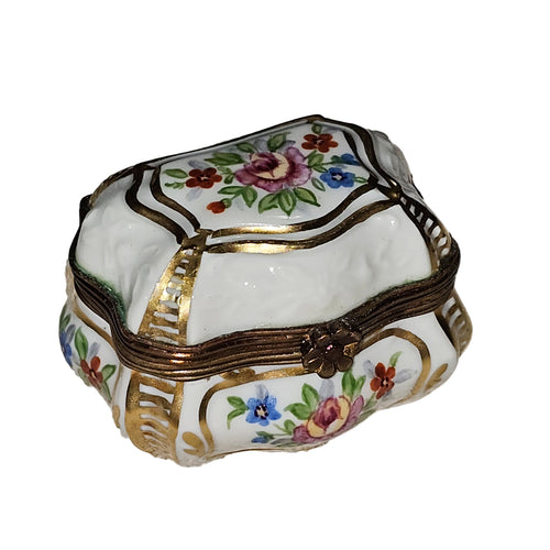 Scalloped Floral Limoges Box Porcelain Limoges traditional French Trinket Box