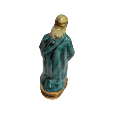 6 Piece Gold Bottom Nativity Set Porcelain Limoges nativity French Trinket Box