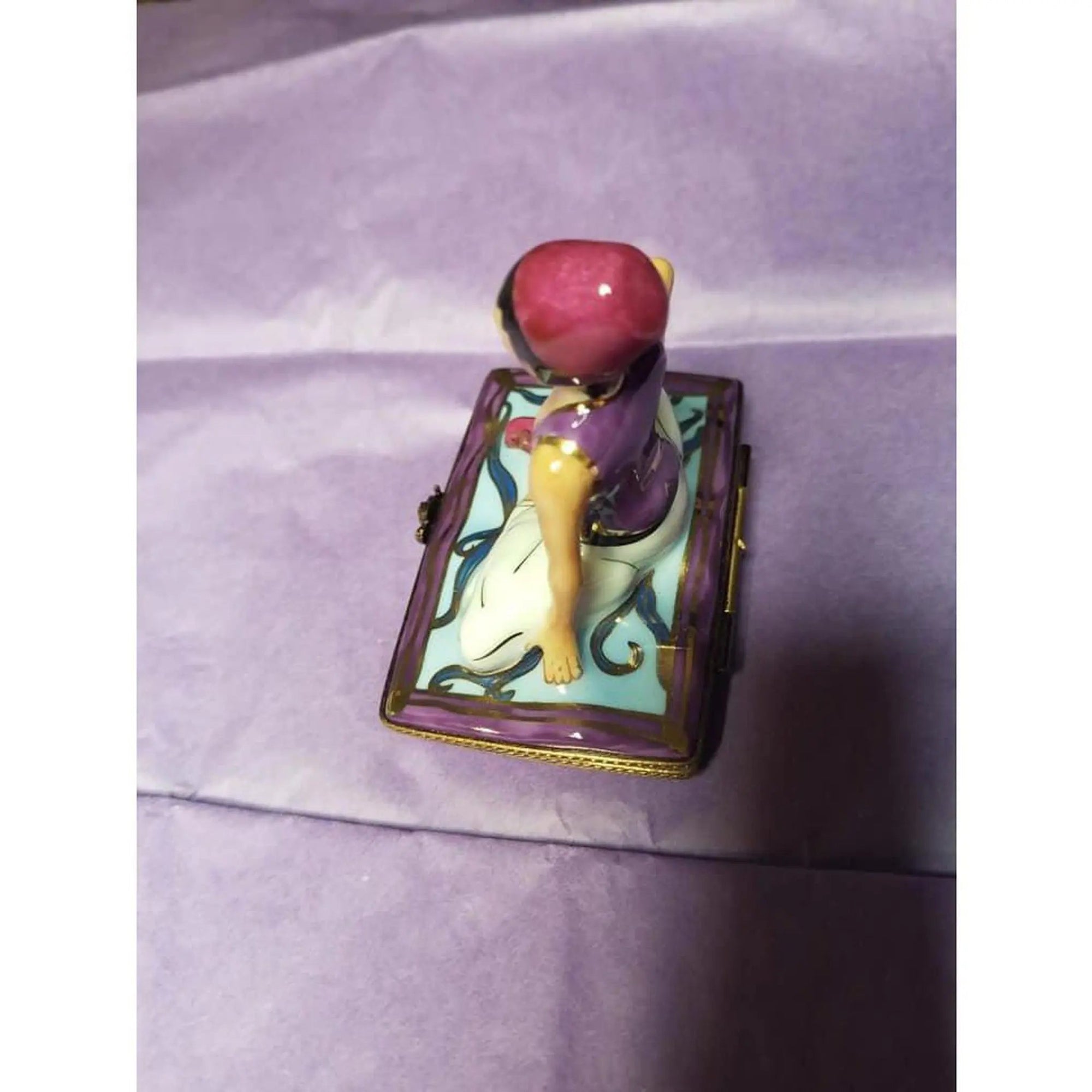 Aladdin's Enchanted Magic Carpet Porcelain Limoges baby travel world limoges box French Trinket Box