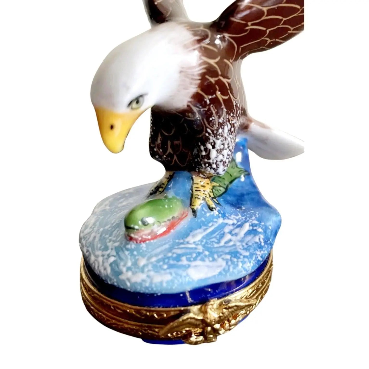 American Bald Eagle Bird Porcelain Limoges bird united states patriotic French Trinket Box