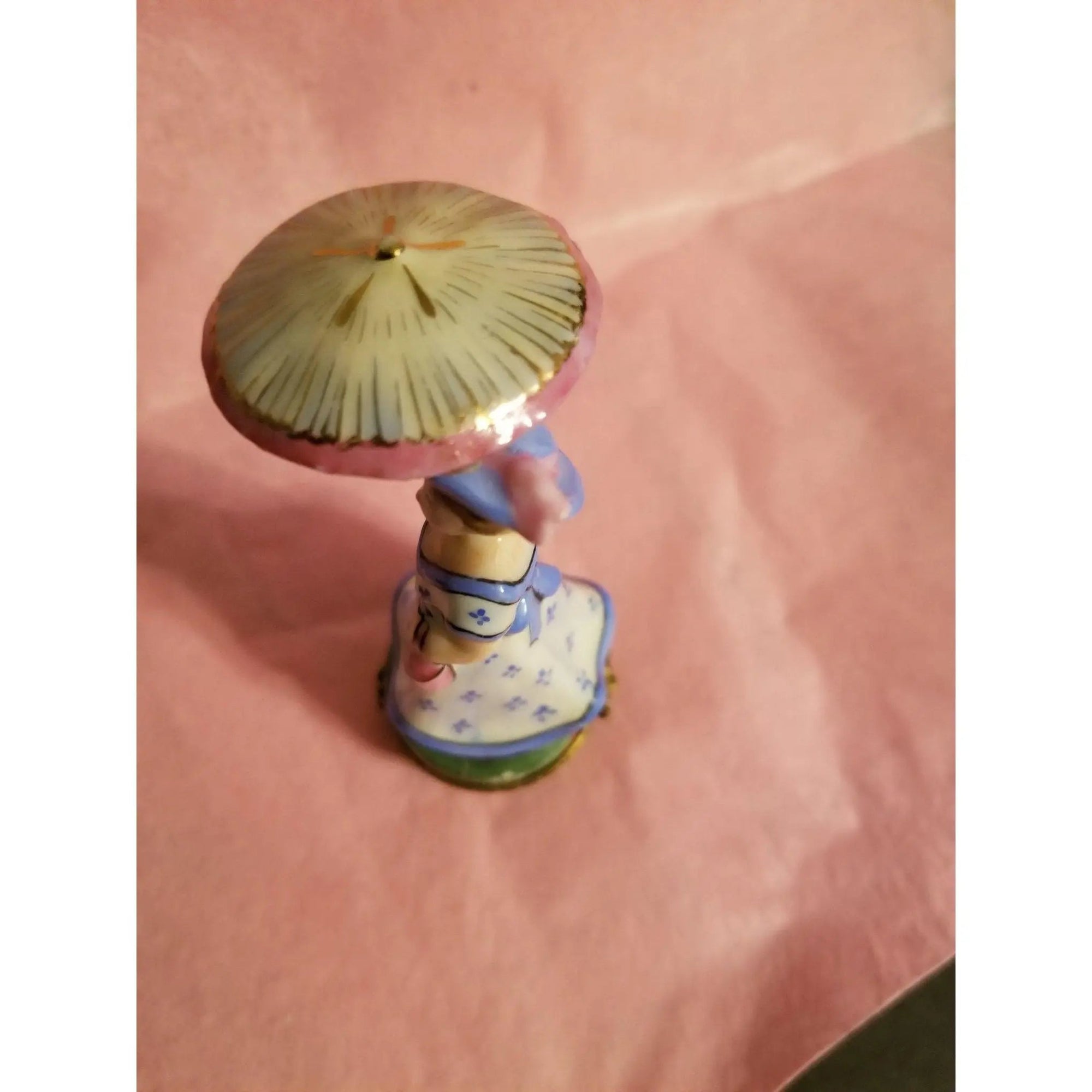 Blue Monet Woman Parasol Box Porcelain Limoges LIMOGES BOXES art women fashion hat dress French Trinket Box