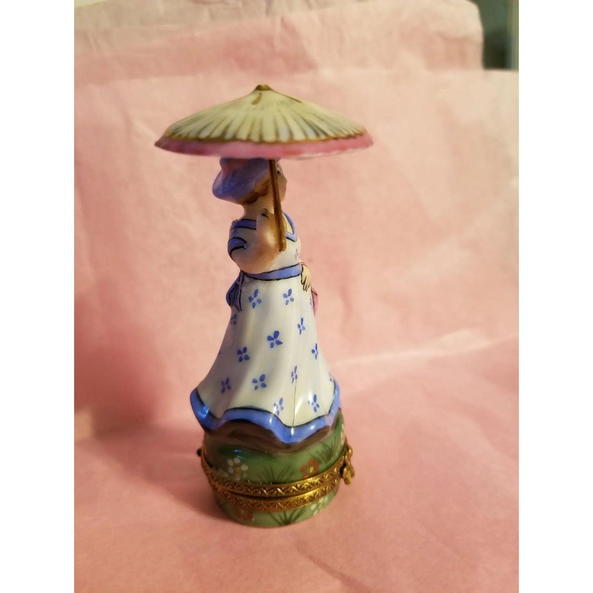 Blue Monet Woman Parasol Box Porcelain Limoges LIMOGES BOXES art women fashion hat dress French Trinket Box