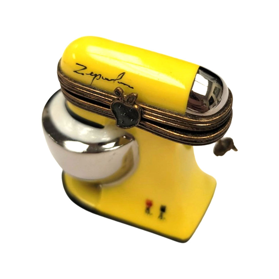 Charming Yellow Mixer Keepsake Porcelain Limoges home food French Trinket Box