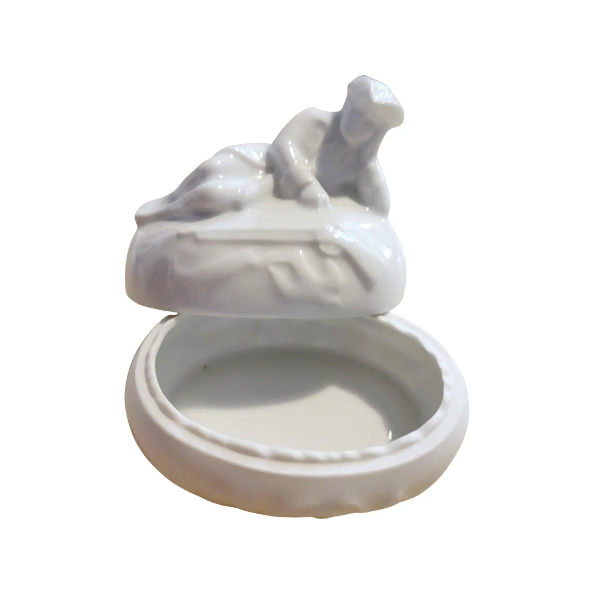 Elegant Hunter Limoges Box Figurine Porcelain Limoges wild LIMOGES BOXES sports French Trinket Box