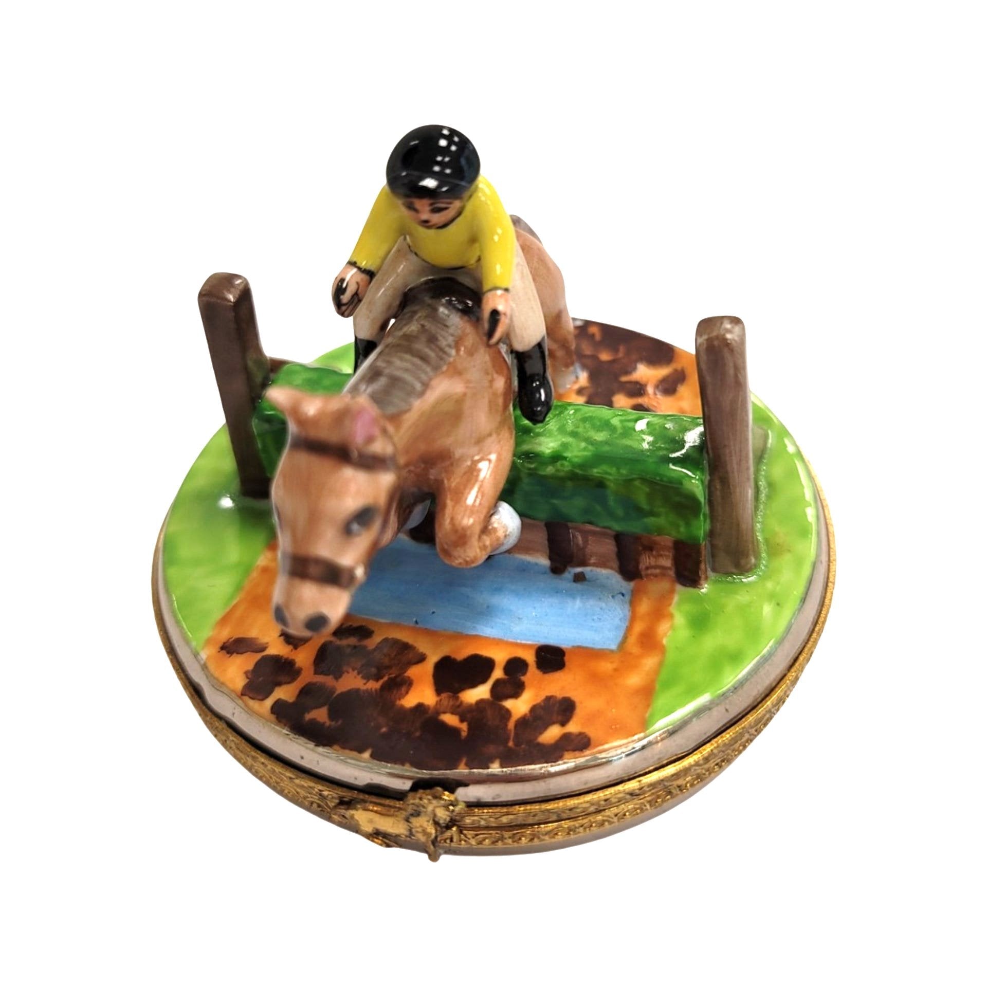 Horse Jumping Elegance Figurine Porcelain Limoges farm LIMOGES BOXES professional horse French Trinket Box