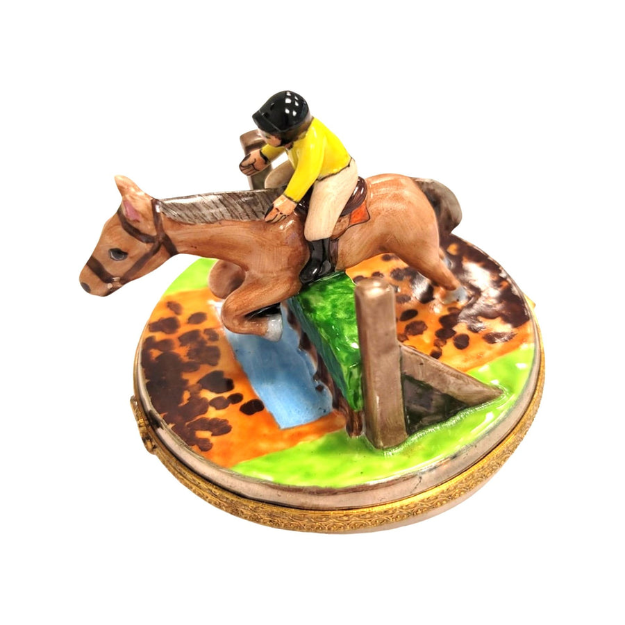 Horse Jumping Elegance Figurine Porcelain Limoges farm LIMOGES BOXES professional horse French Trinket Box