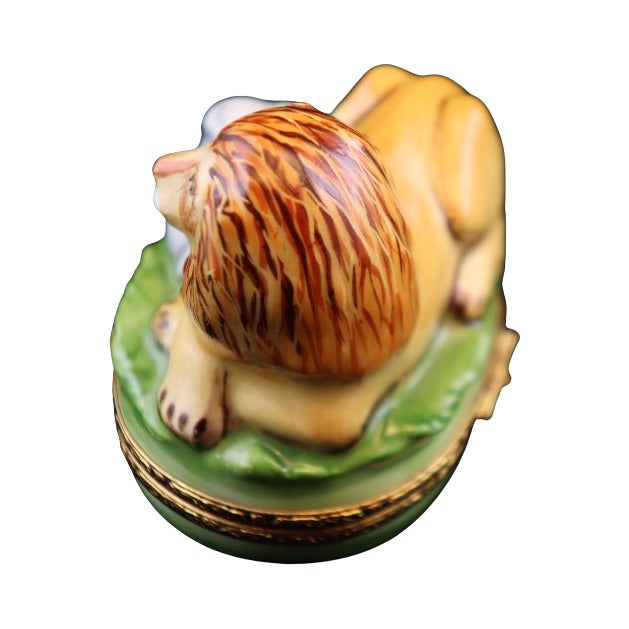 Lion And Lamb Limoges box, hand-painted porcelain made in France