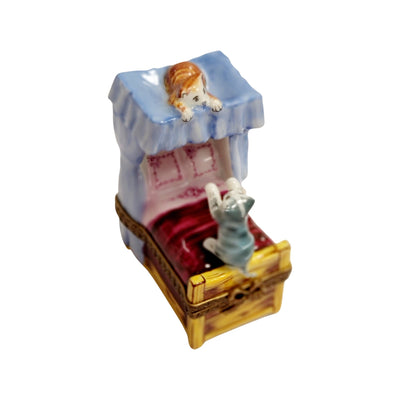 Playful Cats on Elegant Bed Porcelain Limoges cat cats limoge box home furniture French Trinket Box