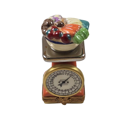 Fruit on Scale for Collectors