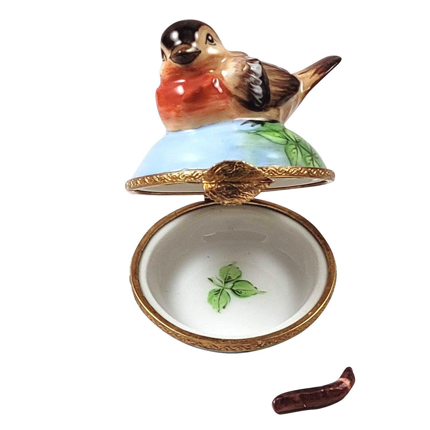 Robin Bird w Removable Worm Porcelain Limoges bird French Trinket Box
