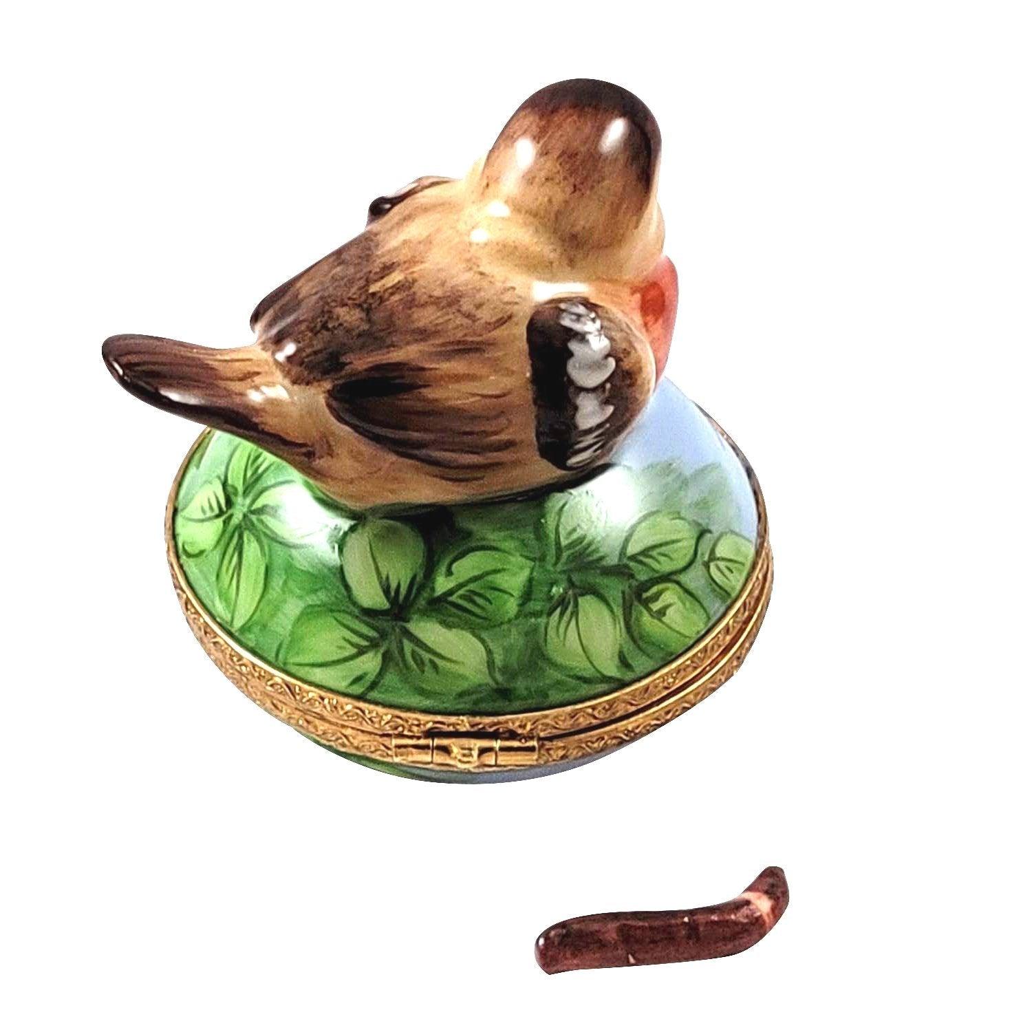 Robin Bird w Removable Worm Porcelain Limoges bird French Trinket Box