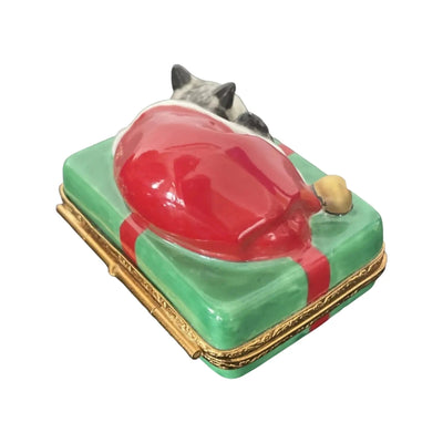 Santa Cat Porcelain Limoges xmas theme santa claus cat French Trinket Box