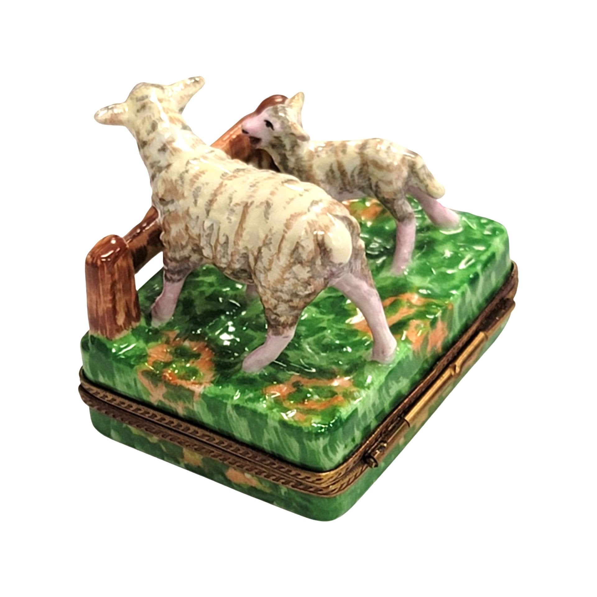 Sheep and Lambs Farm Delight Porcelain Limoges limoges boxes farm animal French Trinket Box