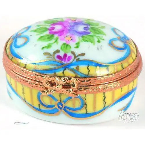 Small Oval: Recamier Jaune Porcelain Limoges traditional French Trinket Box