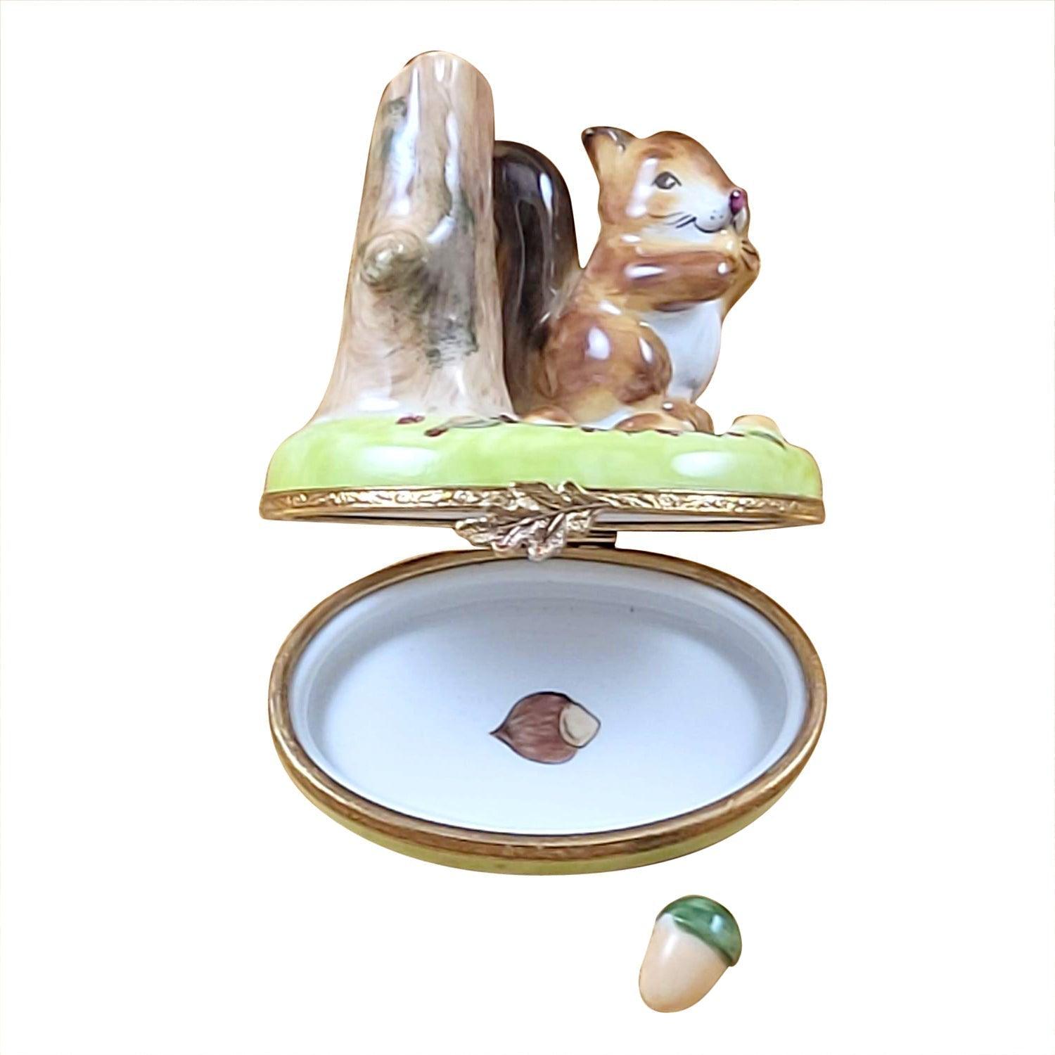 Squirrel with Acorn Porcelain Limoges bugs critters French Trinket Box