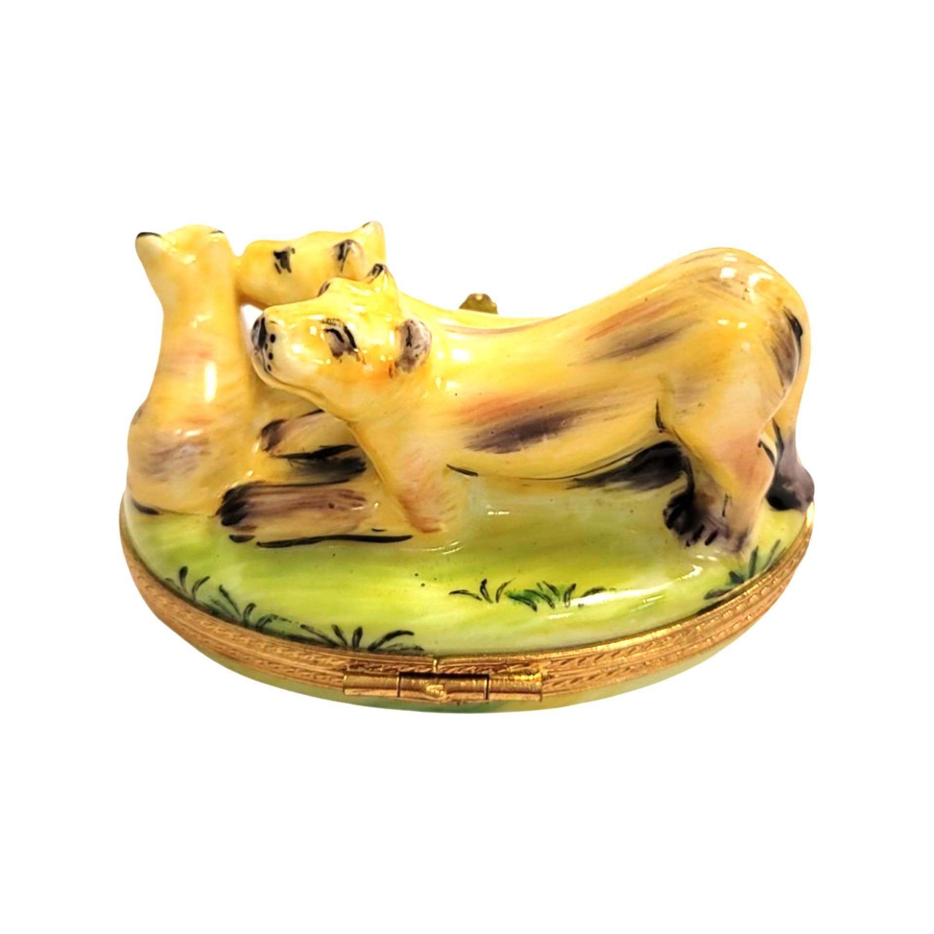 Three Majestic Mountain Lions Porcelain Limoges cat wild French Trinket Box