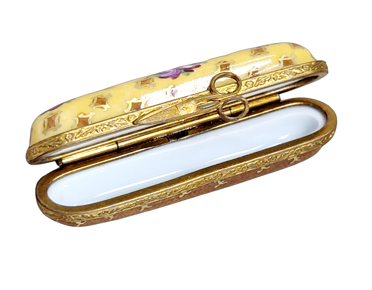 Yellow Roses Porcelain Treasure Porcelain Limoges Traditional Home French Trinket Box