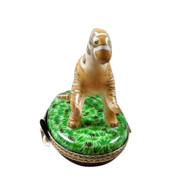 Brachiosaurus Long Neck, Long Tail Dinosaur Porcelain Limoges wild animals French Trinket Box