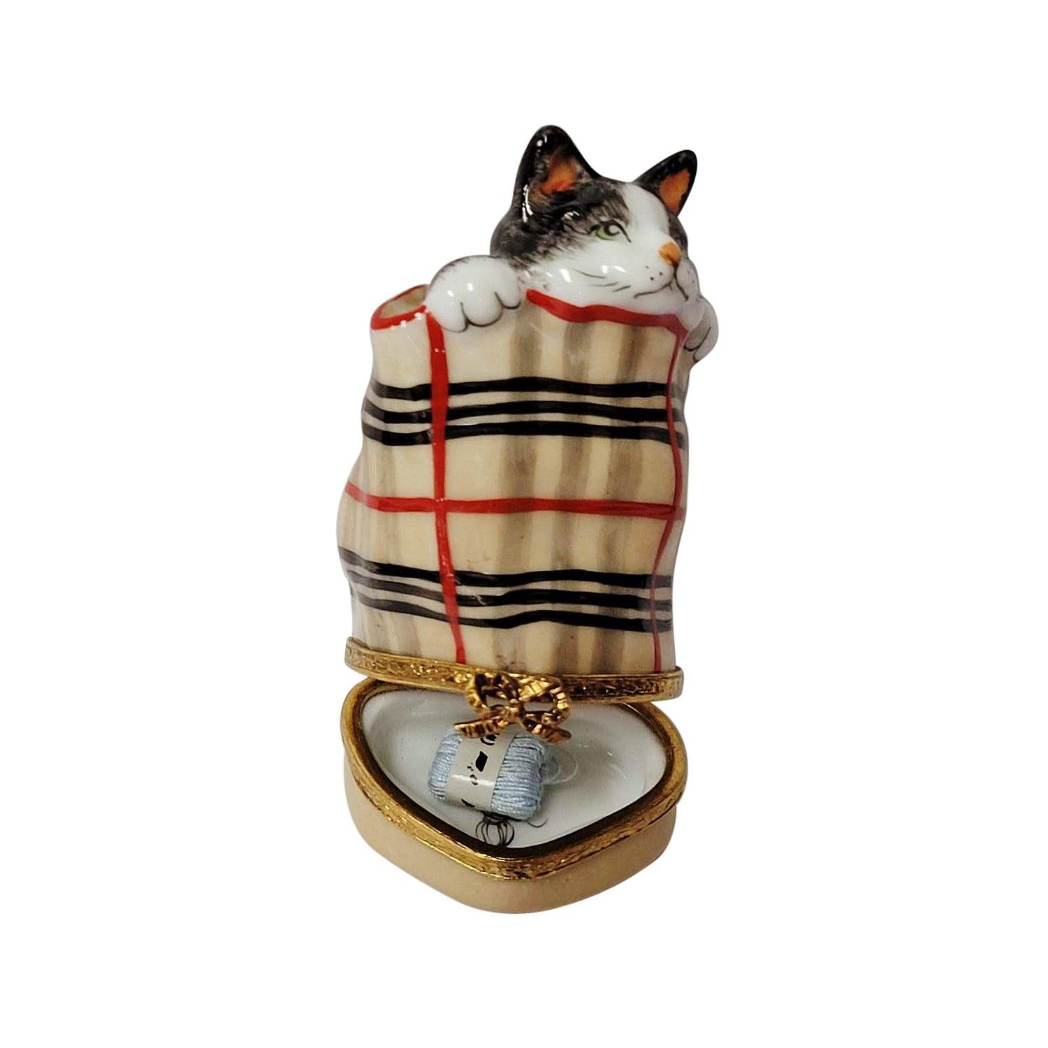 Cat In Berberry Bag with a Ball Of Yarn Porcelain Limoges bag Rochard Limoges Box cat French Trinket Box