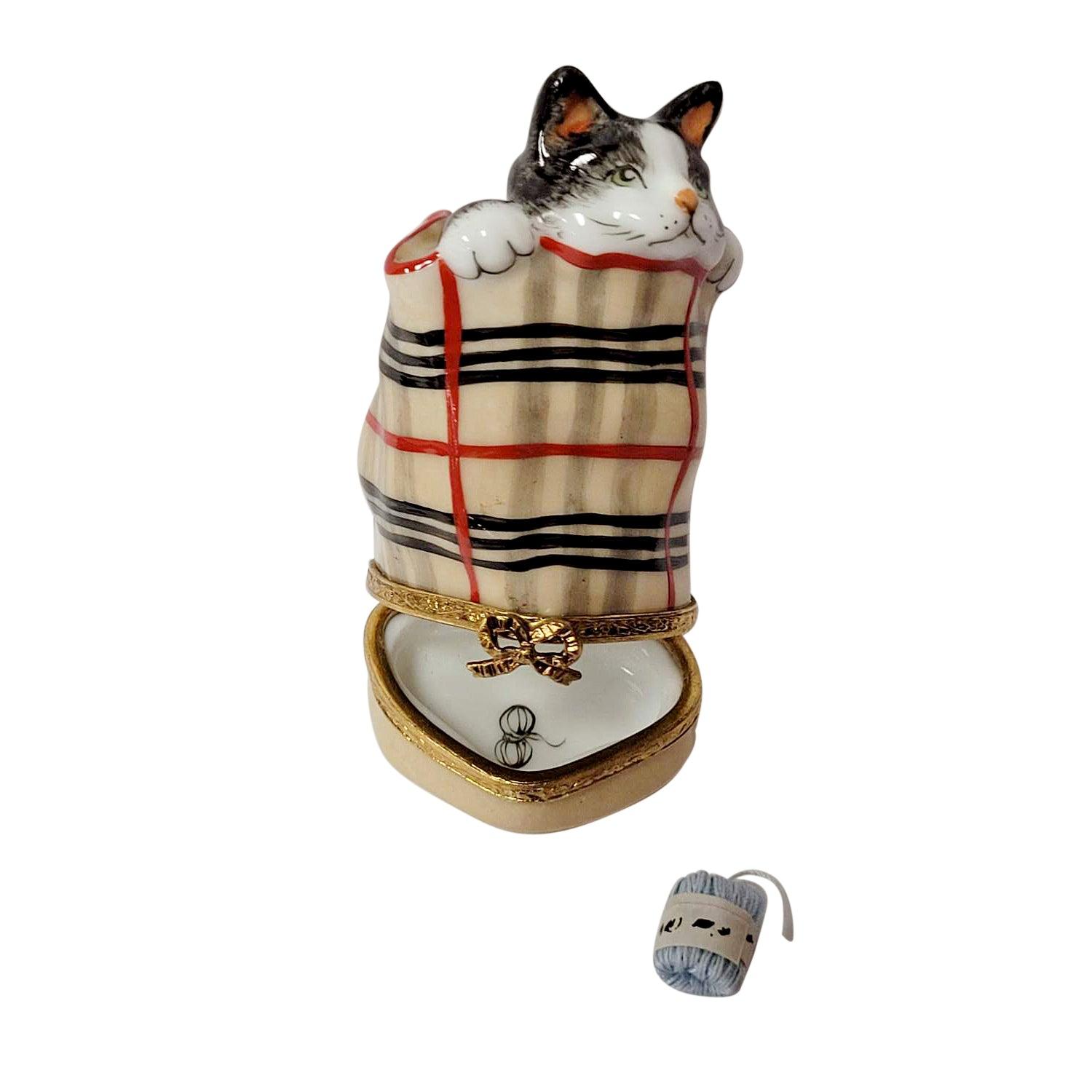 Cat In Berberry Bag with a Ball Of Yarn Porcelain Limoges bag Rochard Limoges Box cat French Trinket Box