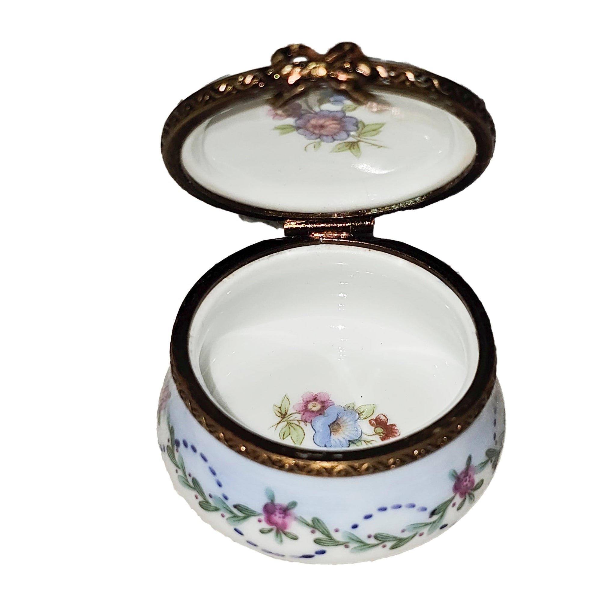 Delicate Floral Limoges Box Porcelain Limoges traditional French Trinket Box