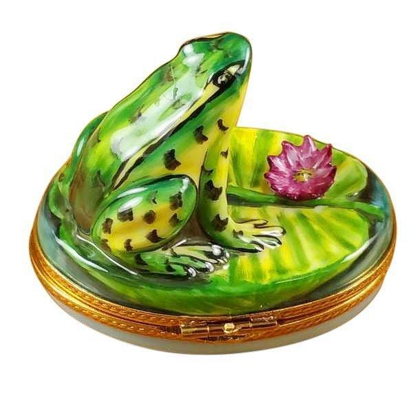 Frog on Lily Pad Porcelain Limoges turtle frog French Trinket Box