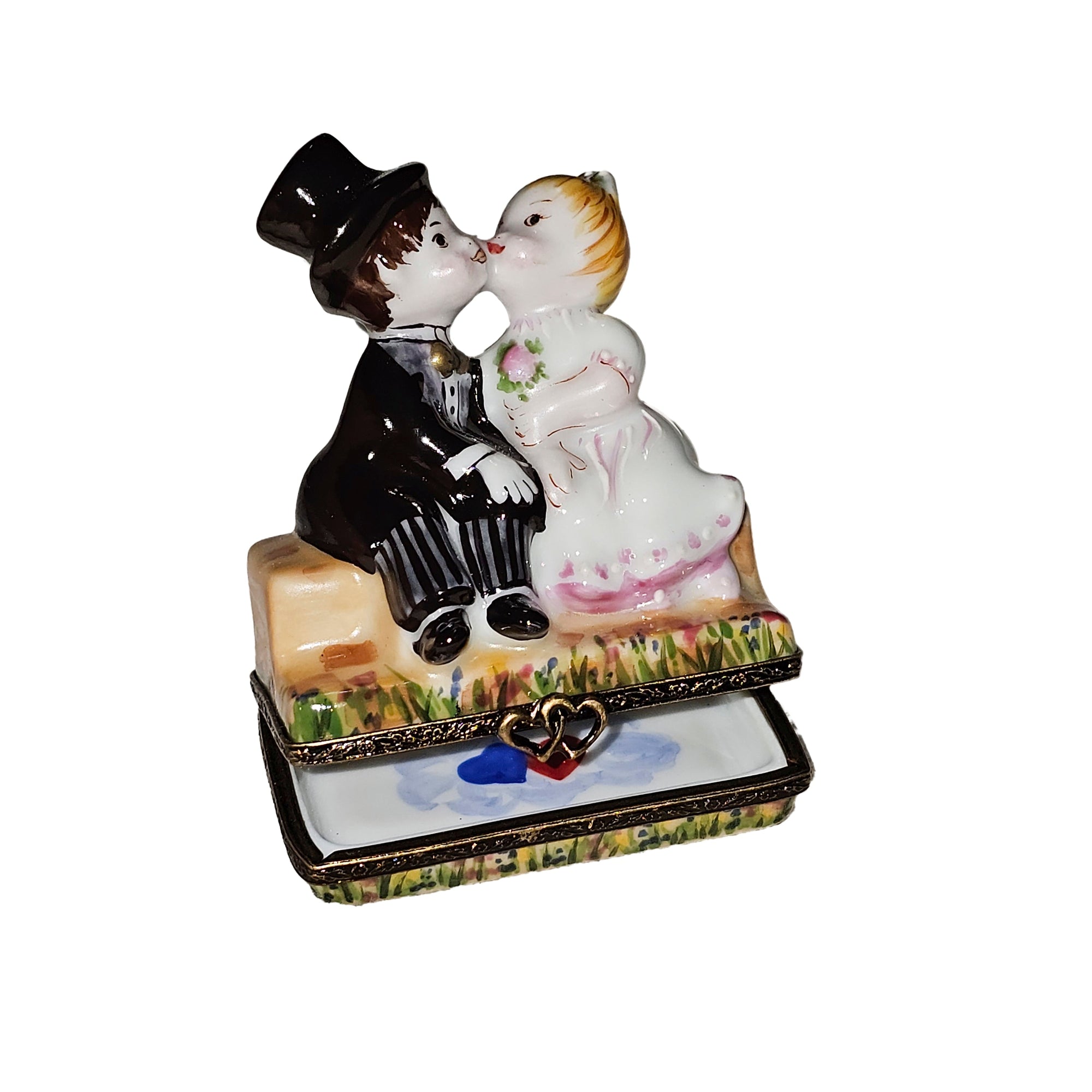 Kissing Couple Limoges Box Porcelain Limoges special graduation French Trinket Box