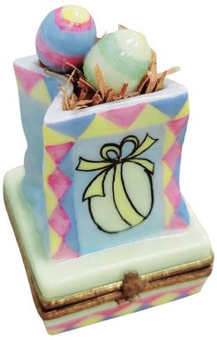Easter Bag w Eggs Limoges Box Porcelain Figurine-Easter-CH8C297