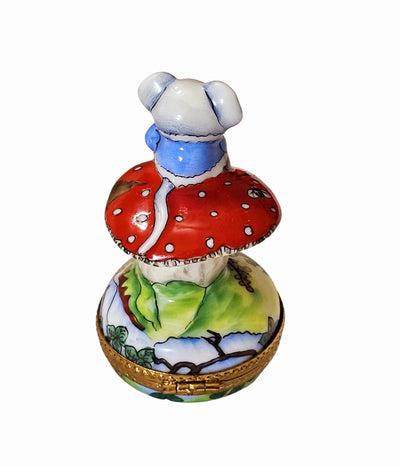Charming Mouse on Mushroom Box