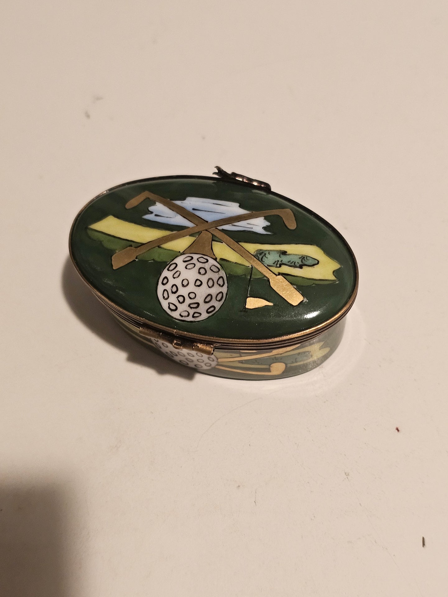 Oval Green Golf for Enthusiasts | Limoges Box