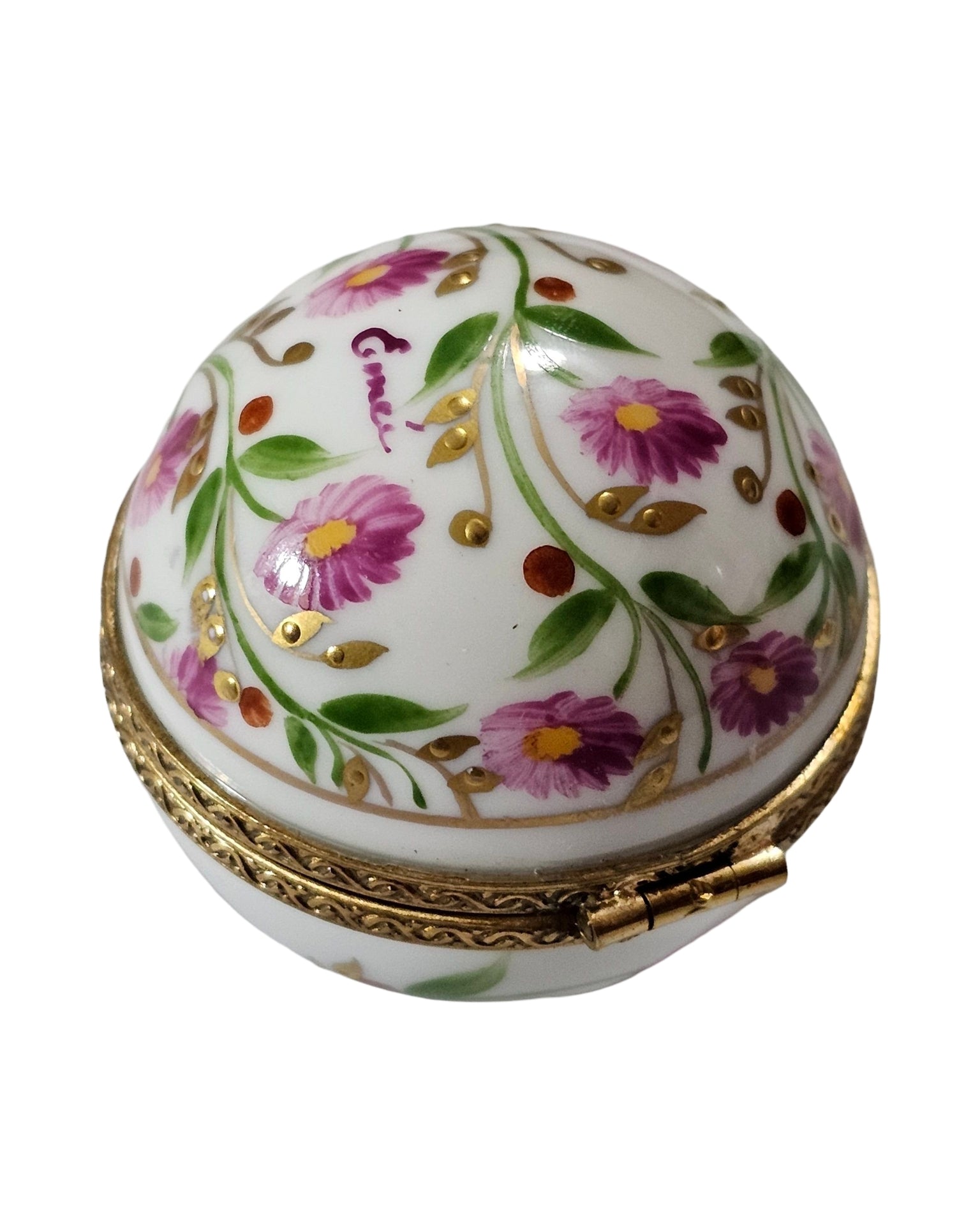 Small Pink Flowers on Vine Round Ball