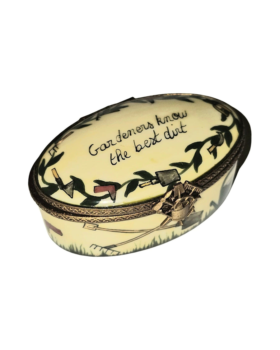 Gardener Best Dirt Round