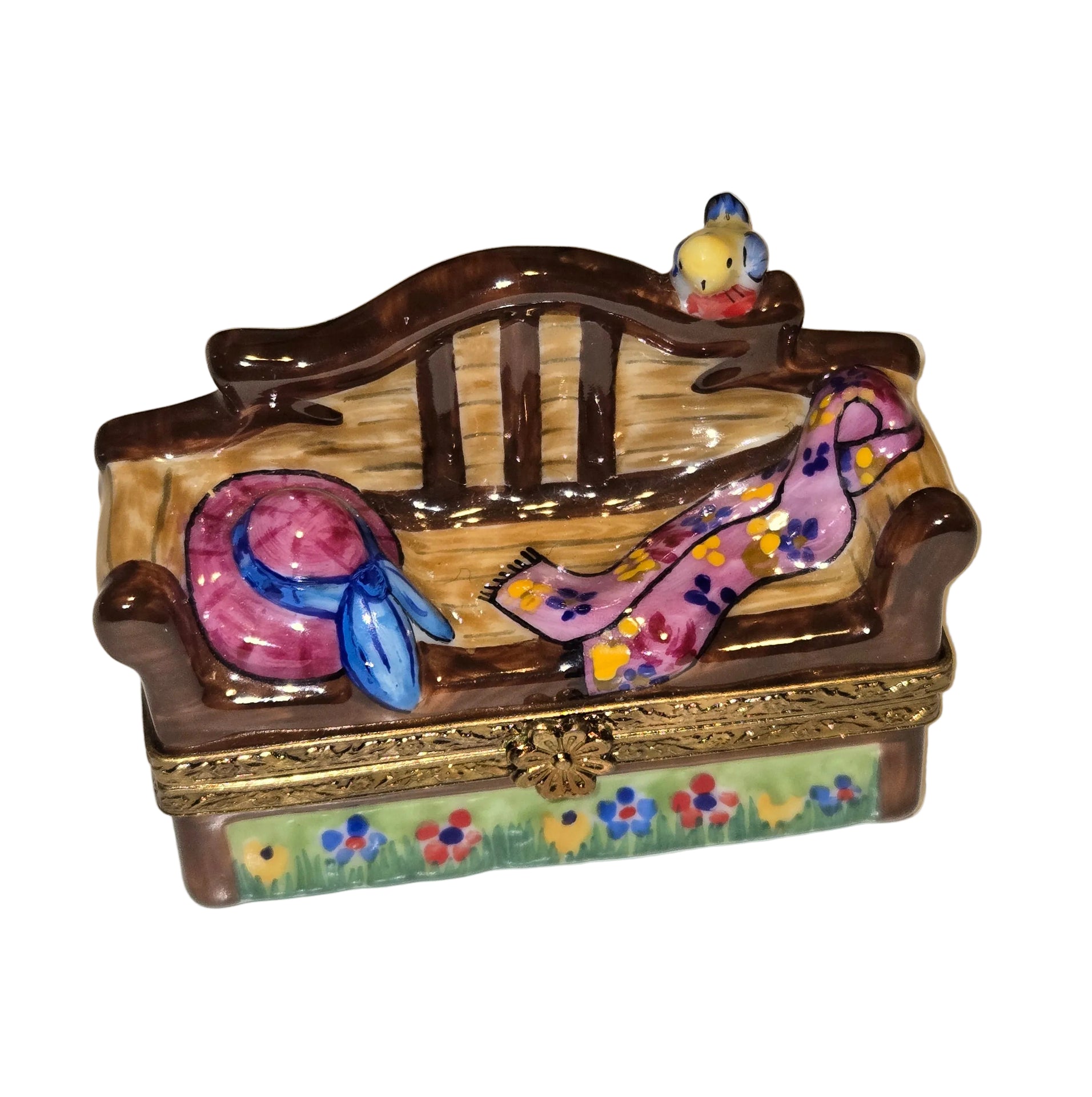 Lyutens Garden Bench Pink Hat w Bird