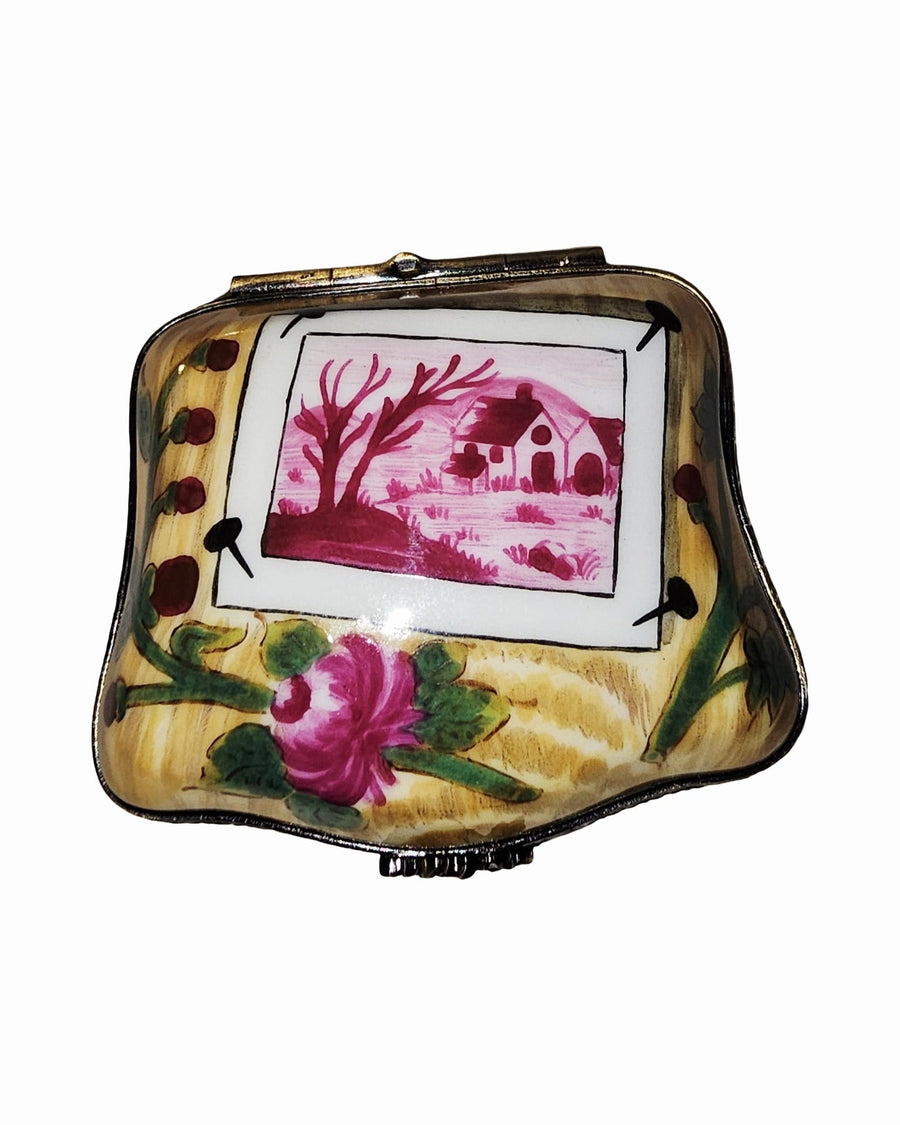 Scalloped Memories of Home