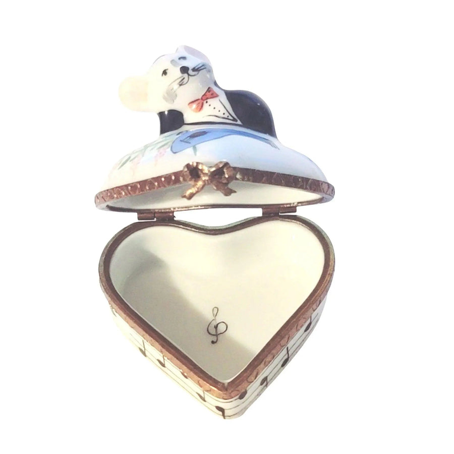 Serenade Musial Love Mouse Dating on Heart Limoges Trinket Box - Limoges Box Boutique