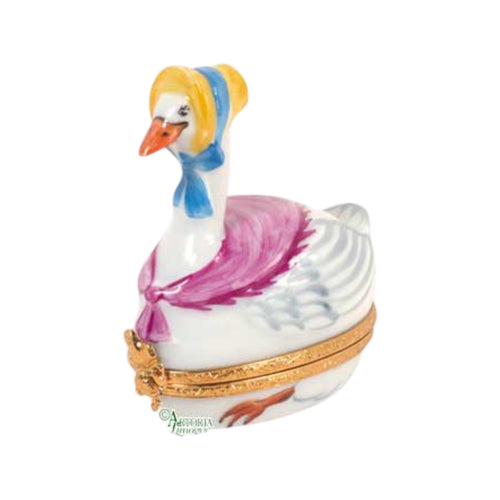 Beautiful Mother Goose figurine wearing a shawl, perfect for home decor