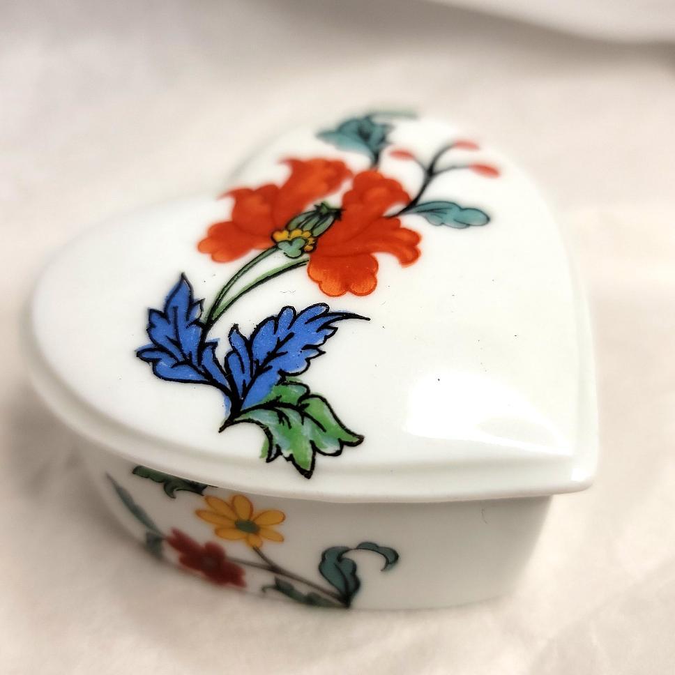 Heart orange blue flowers- UNHINGED Limoges Trinket Box - Limoges Box Boutique
