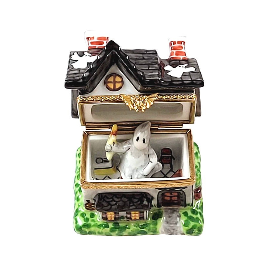 Haunted House w Removable Ghost