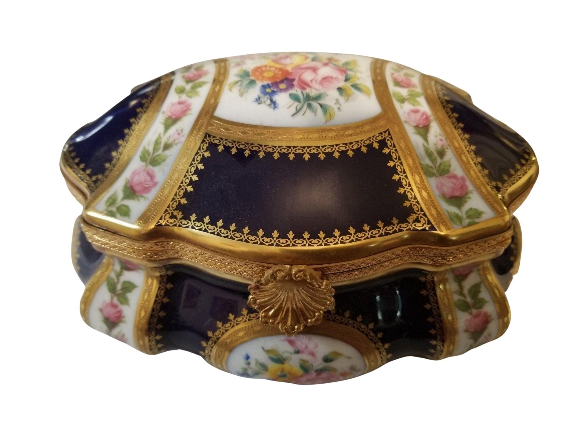 Fontaine Bleau - Penicaud - Champs Elysees - Limited Edition - 9" x 7" x 5" Limoges Box - Limoges Box Boutique