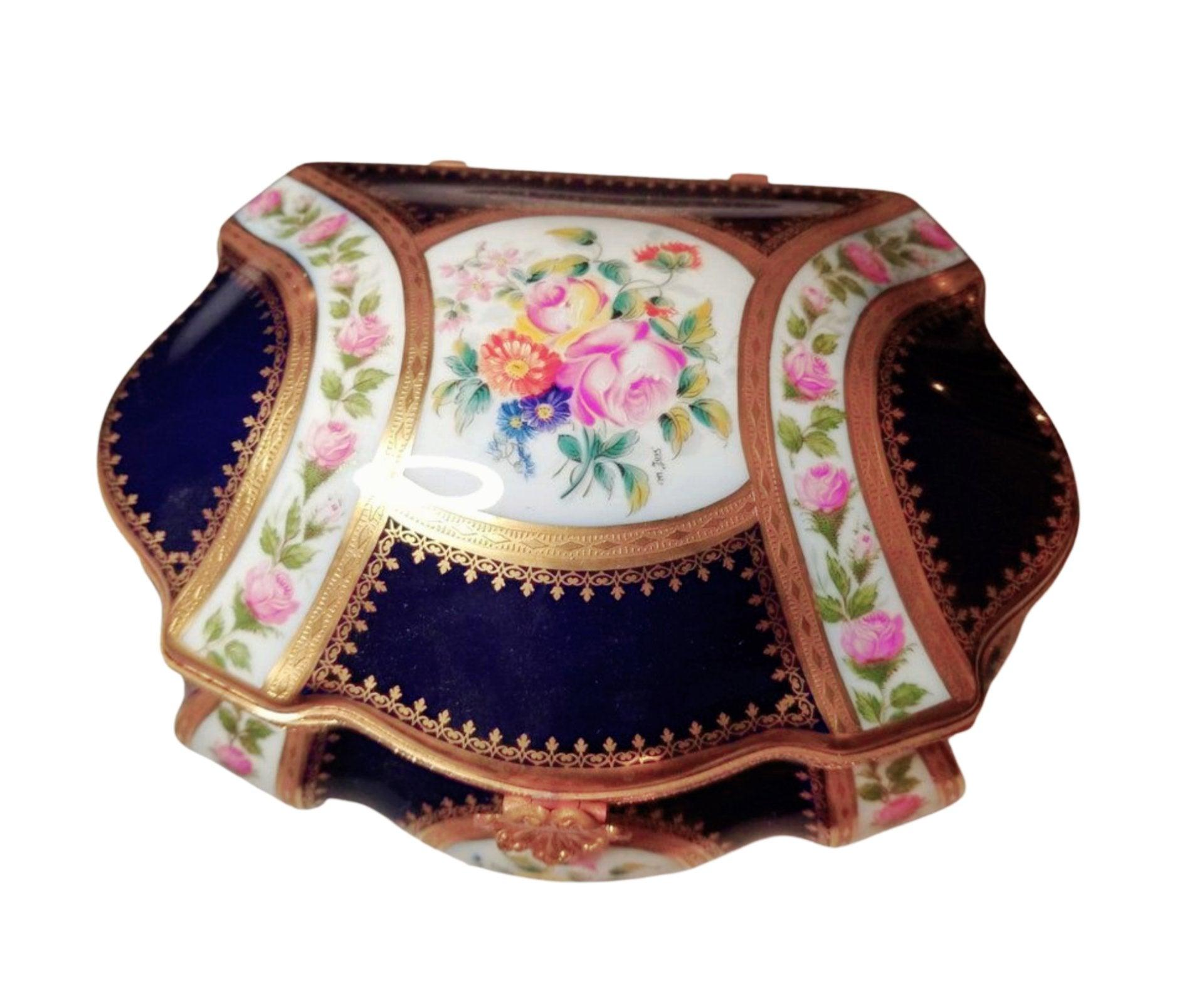 Fontaine Bleau - Penicaud - Champs Elysees - Limited Edition - 9" x 7" x 5" Limoges Box - Limoges Box Boutique