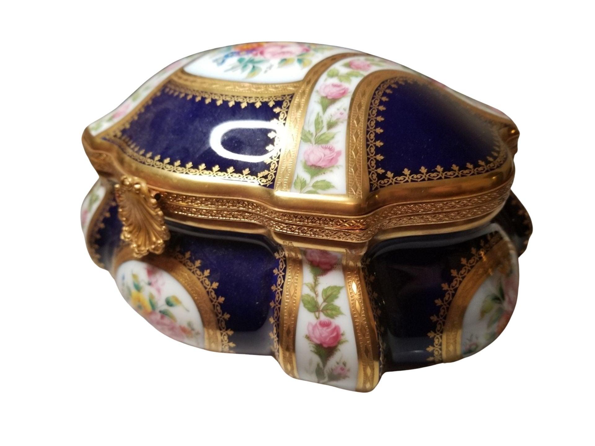 Fontaine Bleau - Penicaud - Champs Elysees - Limited Edition - 9" x 7" x 5" Limoges Box - Limoges Box Boutique