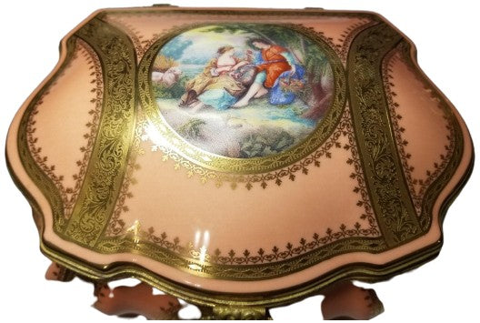 Lt Peach Chest - Louvre -1 of 50 - Penicaud - 9" x 7" x 5" Limoges Box - Limoges Box Boutique