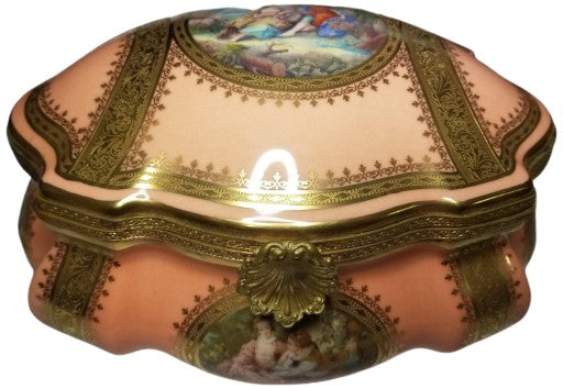Lt Peach Chest - Louvre -1 of 50 - Penicaud - 9" x 7" x 5" Limoges Box - Limoges Box Boutique