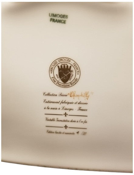 Lt Peach Chest - Louvre -1 of 50 - Penicaud - 9" x 7" x 5" Limoges Box - Limoges Box Boutique