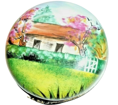 Round Country Side House Cottage on Grass on 2.75" Round